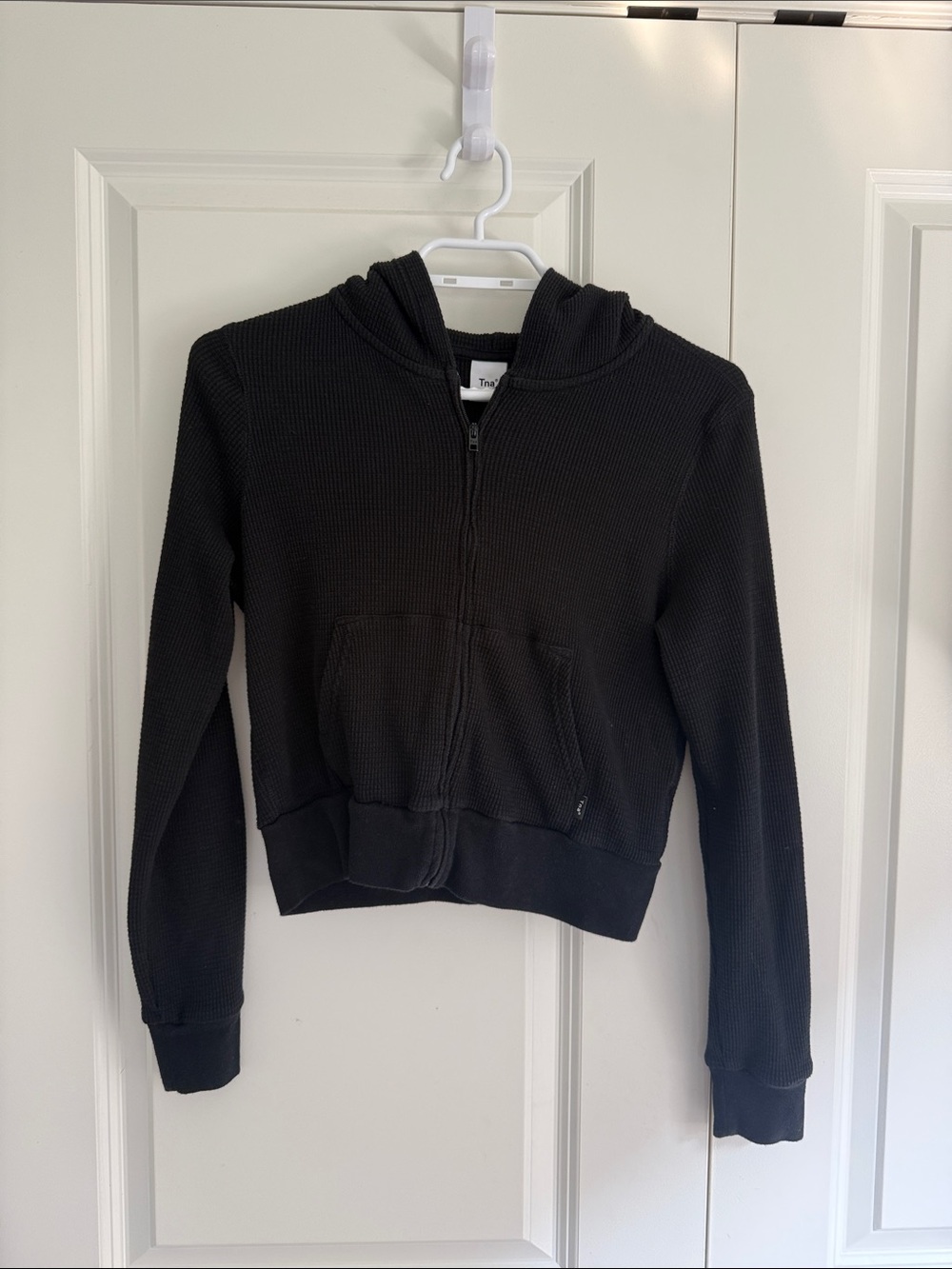 TNA by Aritzia Black Ribbed Zip-Up Hoodie 🖤